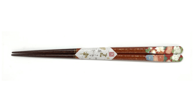 Baguettes en laque à fleurs