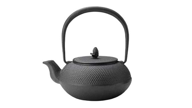 Théière en fonte noire Arare